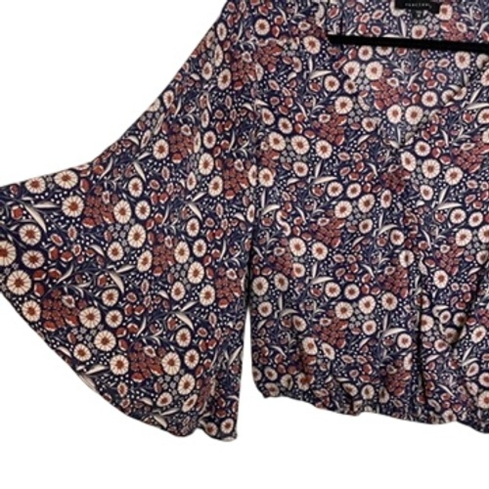 Sanctuary Womens Floral Faux Wrap Top Bell Sleeves Medium Boho Office Wear